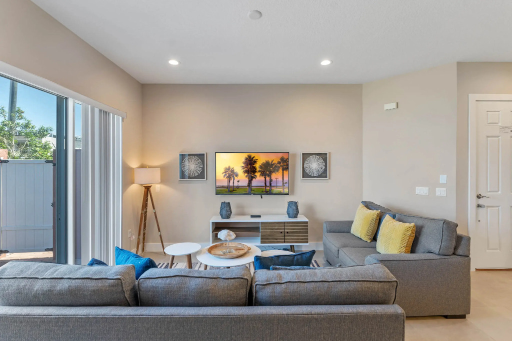 5 Bedrooms/ 5 Bathrooms Summerville Resort (7569 S, Kissimmee, US