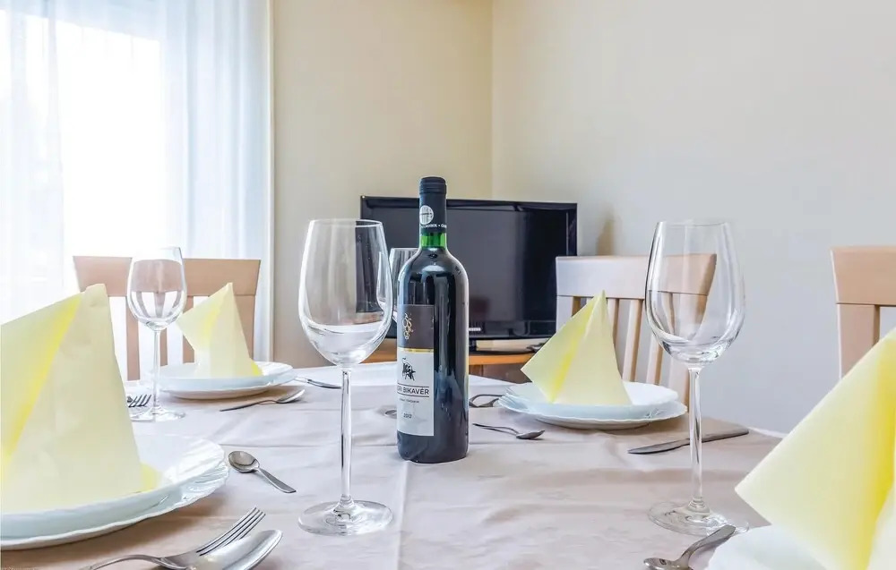 Beautiful Home in Crikvenica With Wifi and 3 Bedrooms