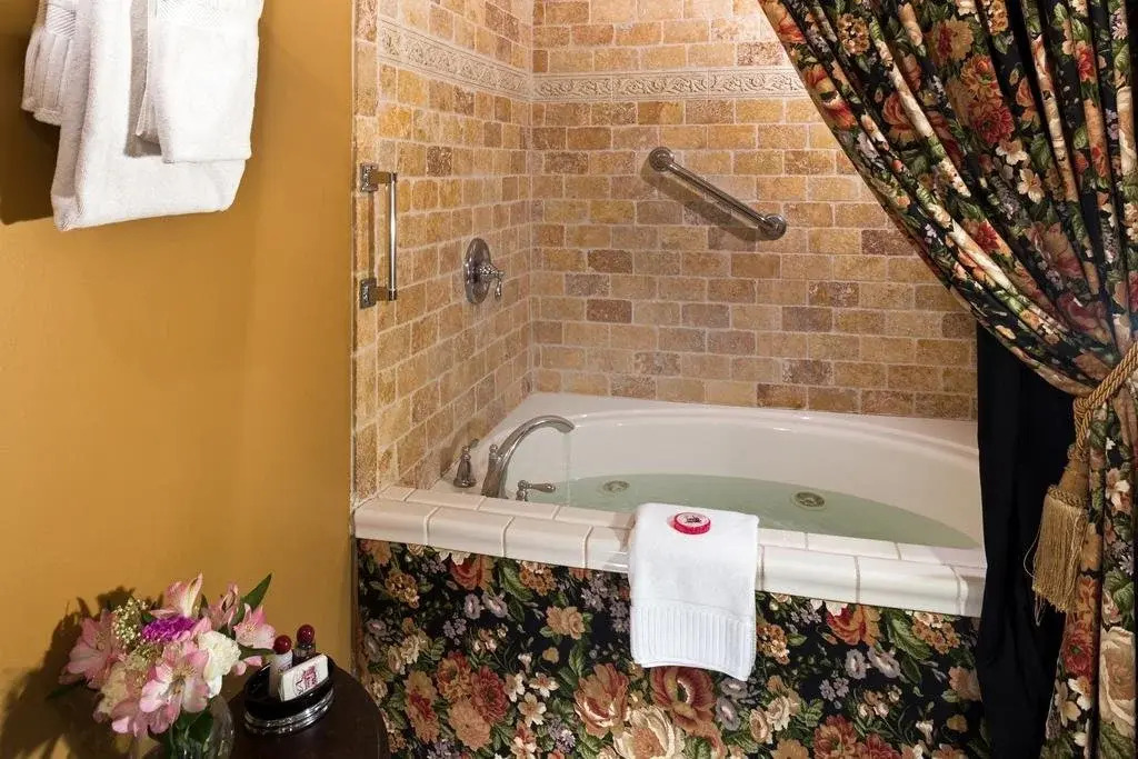 Aerie Bed & Breakfast