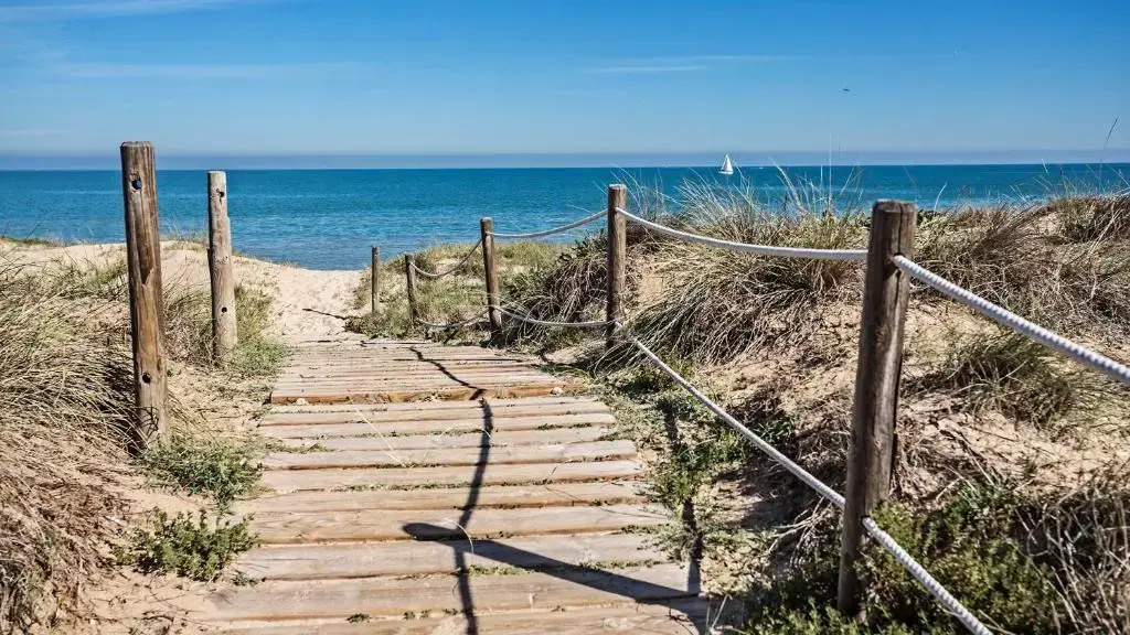 Apartamento a 50 metros de la playa, Luminoso y acogedor