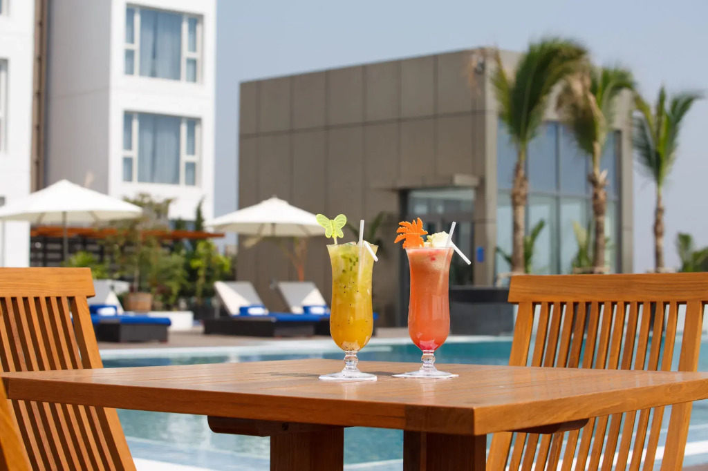 Novotel Yangon Max