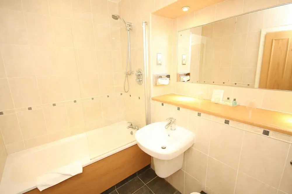 Hunters Lodge Hotel