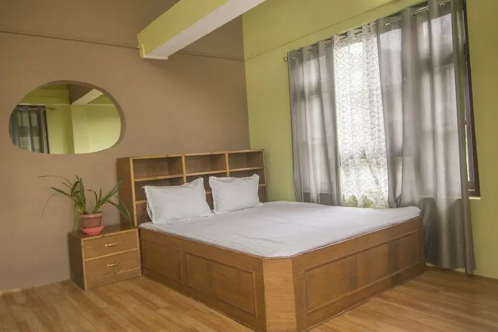 Plato Homestay by OYO Rooms