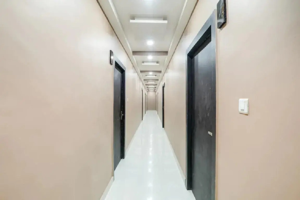 Hotel Hirapanna