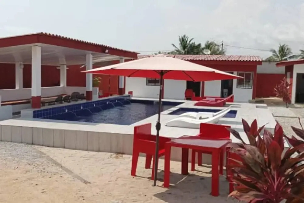Inviting 6-bed With Swimming Pool in Assinie