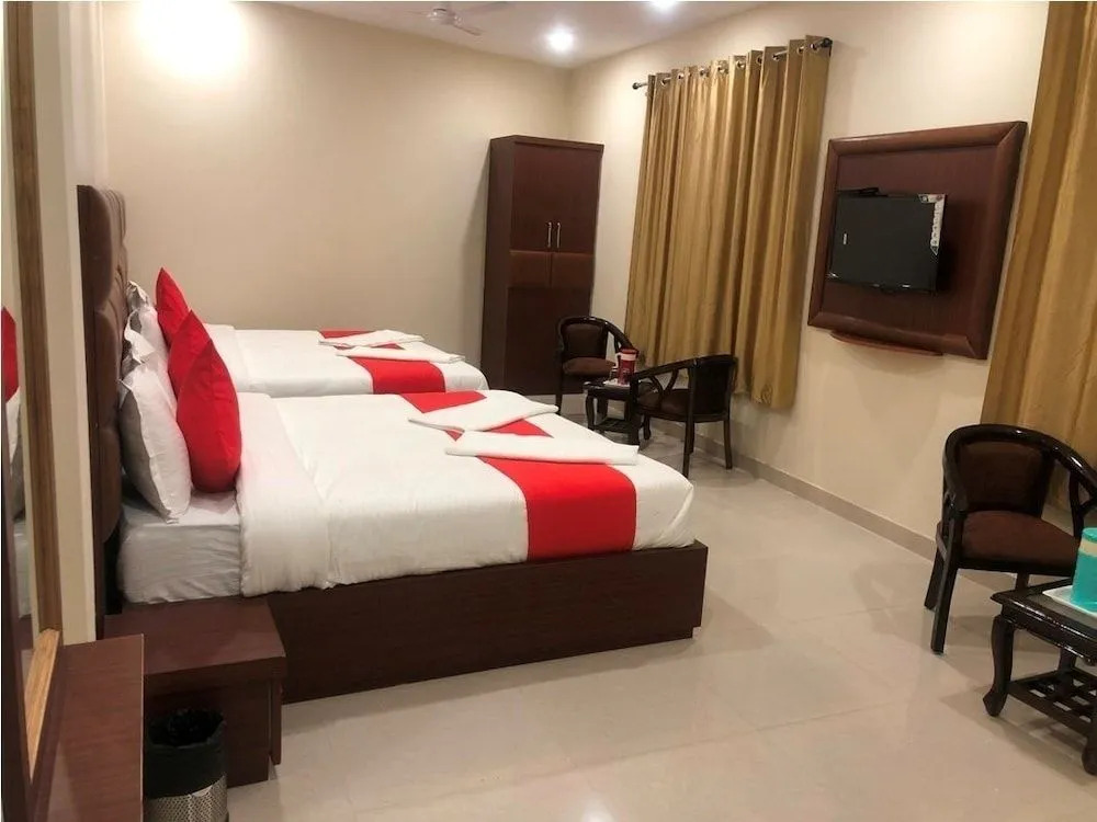 HOTEL DEV GANGA