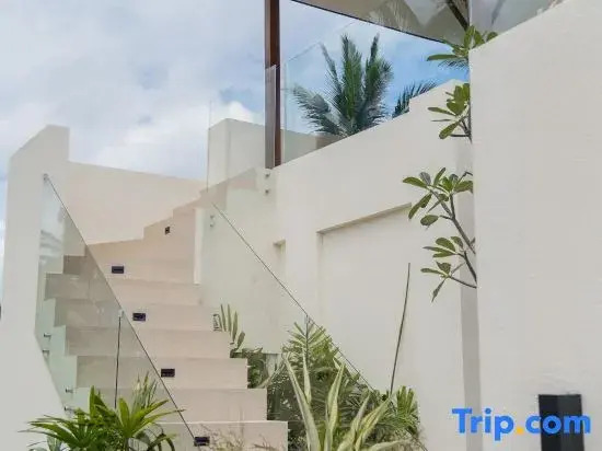 Ubud Luxury 2BR Villa with Private Pool & Rice Field View