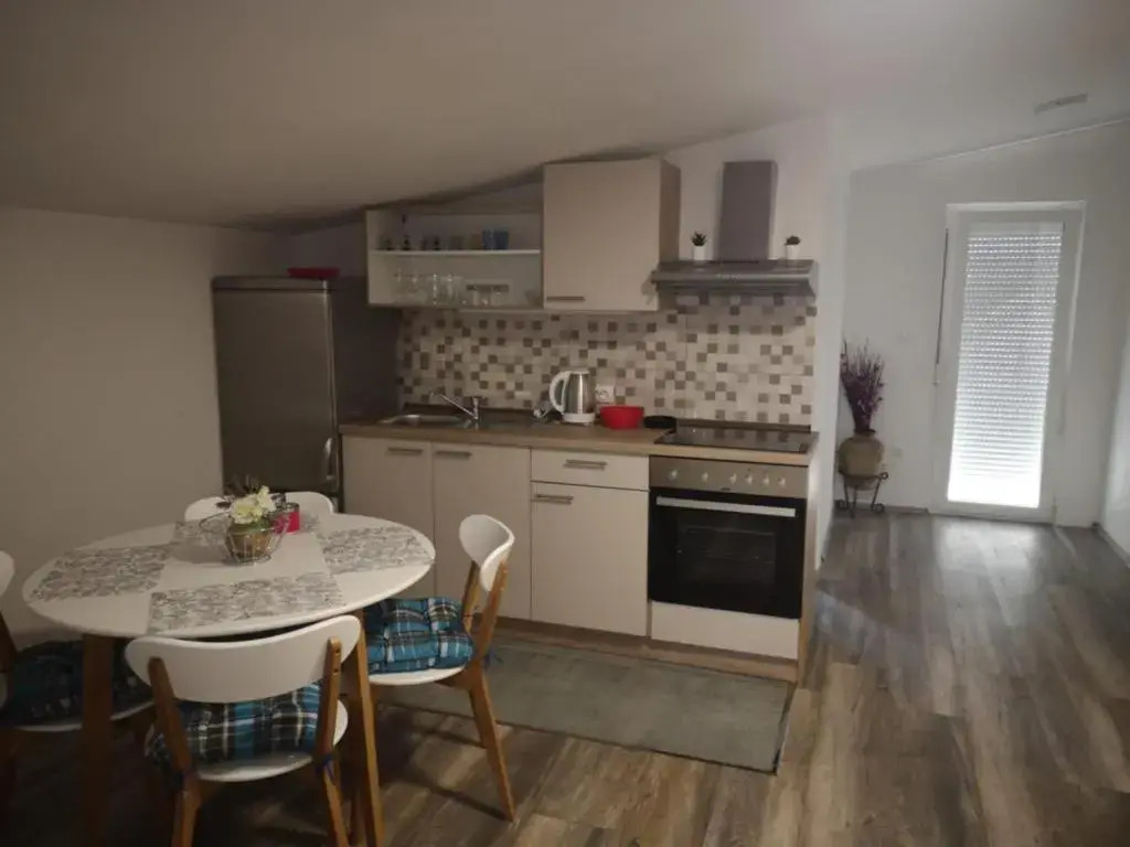 Apartments Tara