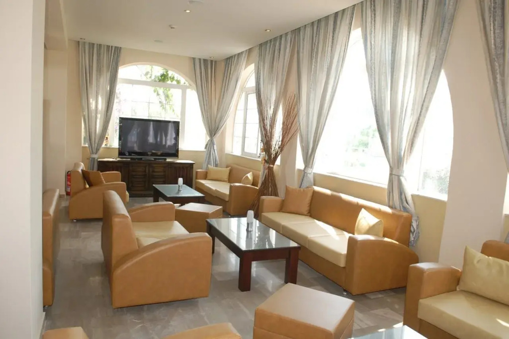 Sacallis Inn Beach Hotel