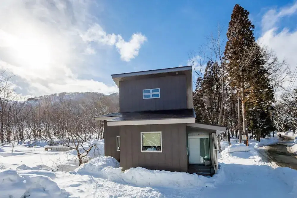 Solar Chalets by HHG