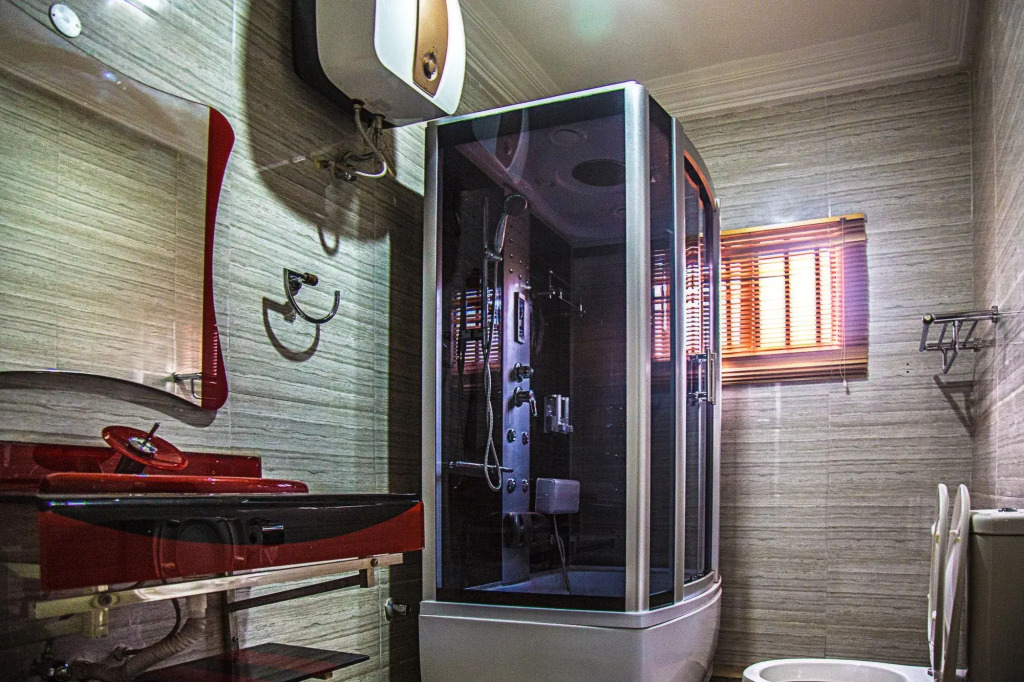 E-Suite Hotel