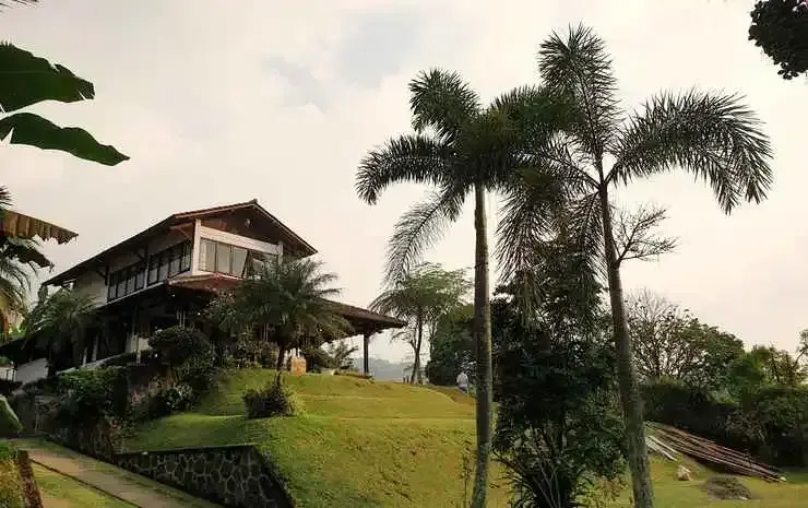 Villa Art hill - A little bali in PUNCAK