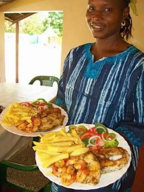 Africa Strike Lodge