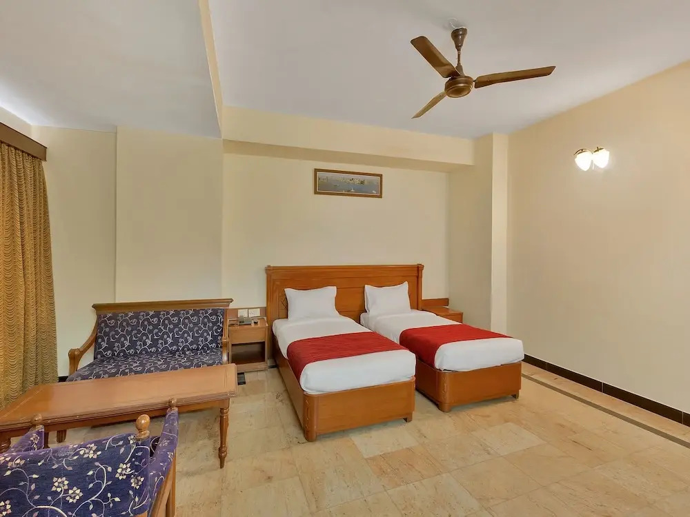 Kanishka Grand