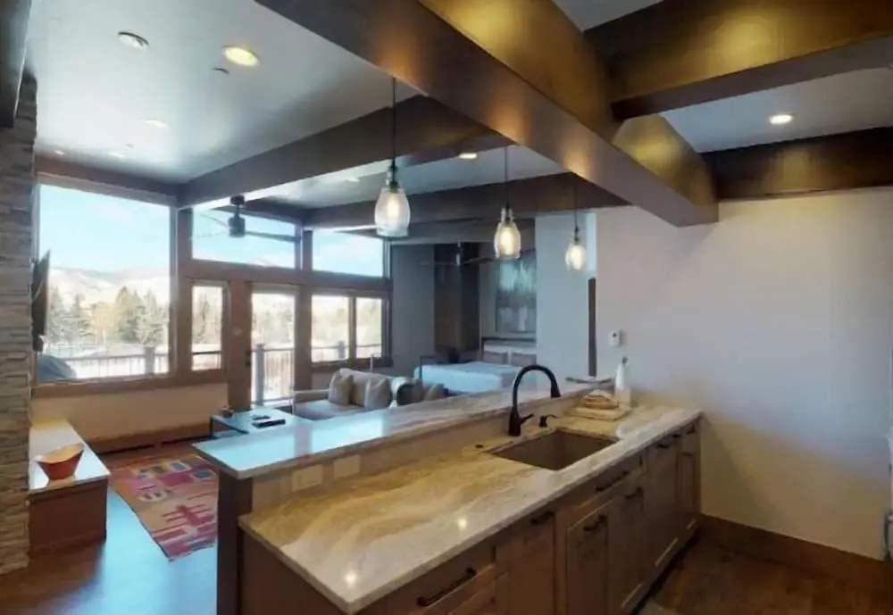 Vail Village Golden Peak Studio Condo