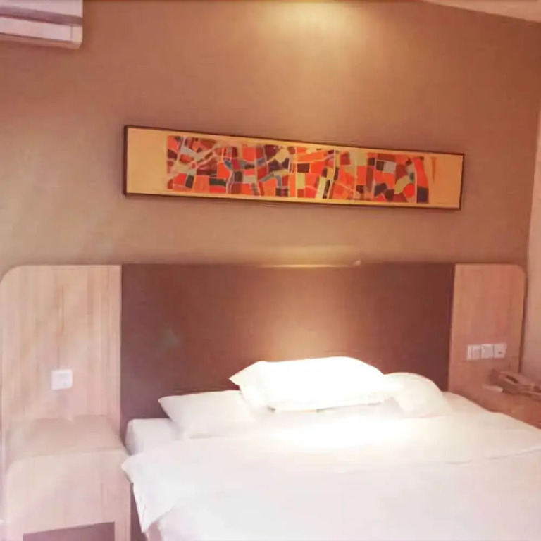 Hanting Hotel