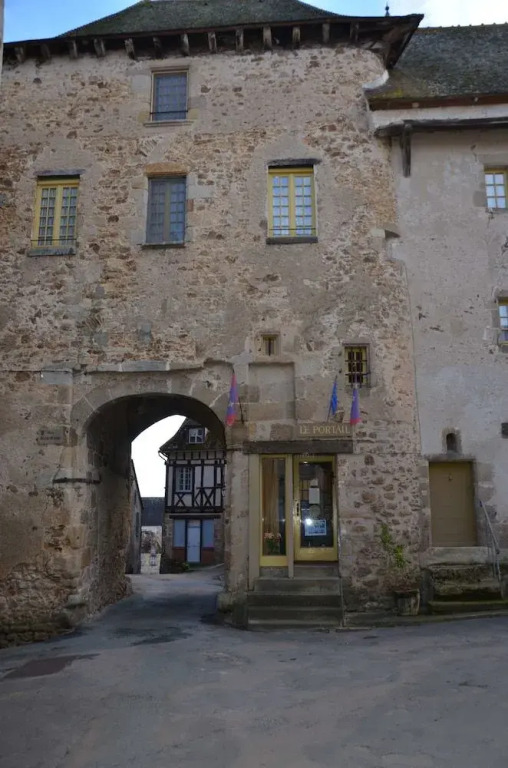 Le Portail