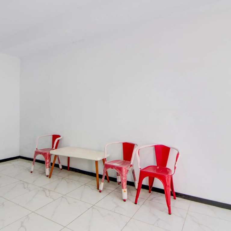 Hotel O Stasiun Tegal Near Alun-Alun  Formerly Ameera Guest House
