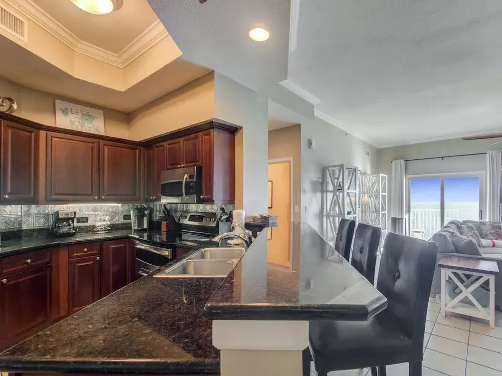 Penthouse with panoramic view of Gulf Shores