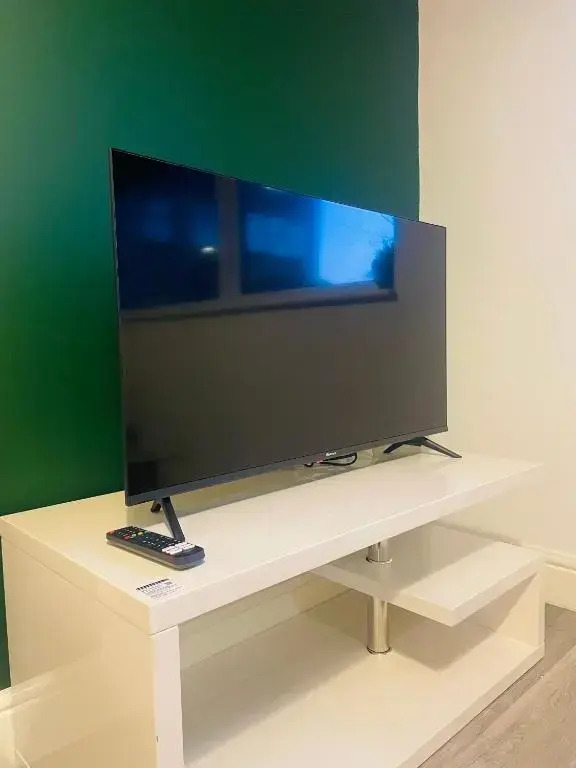 #0110 Lovely One bedroom apartment - Free parking