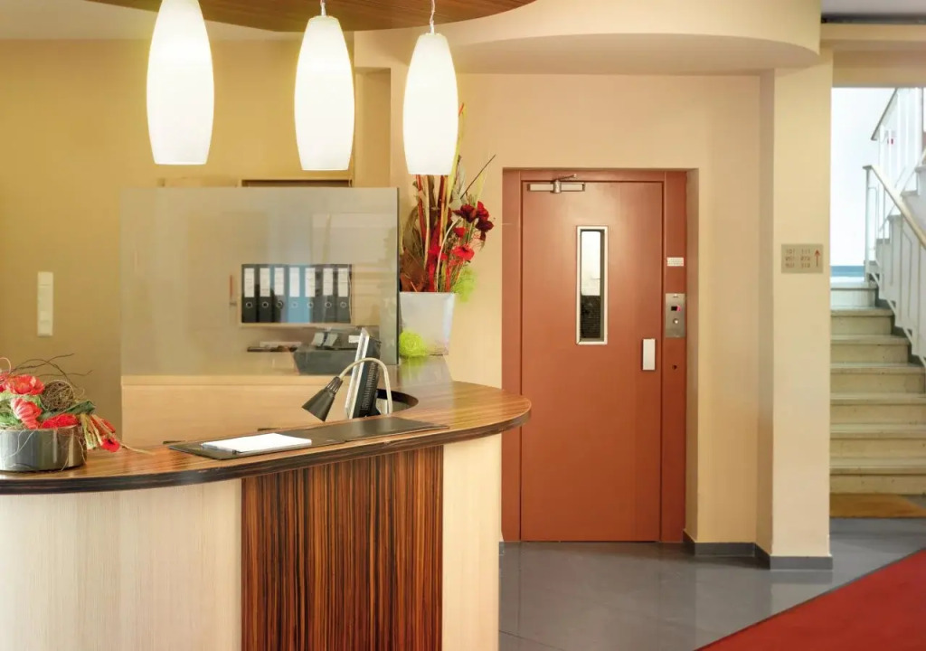 Arion Airport Hotel
