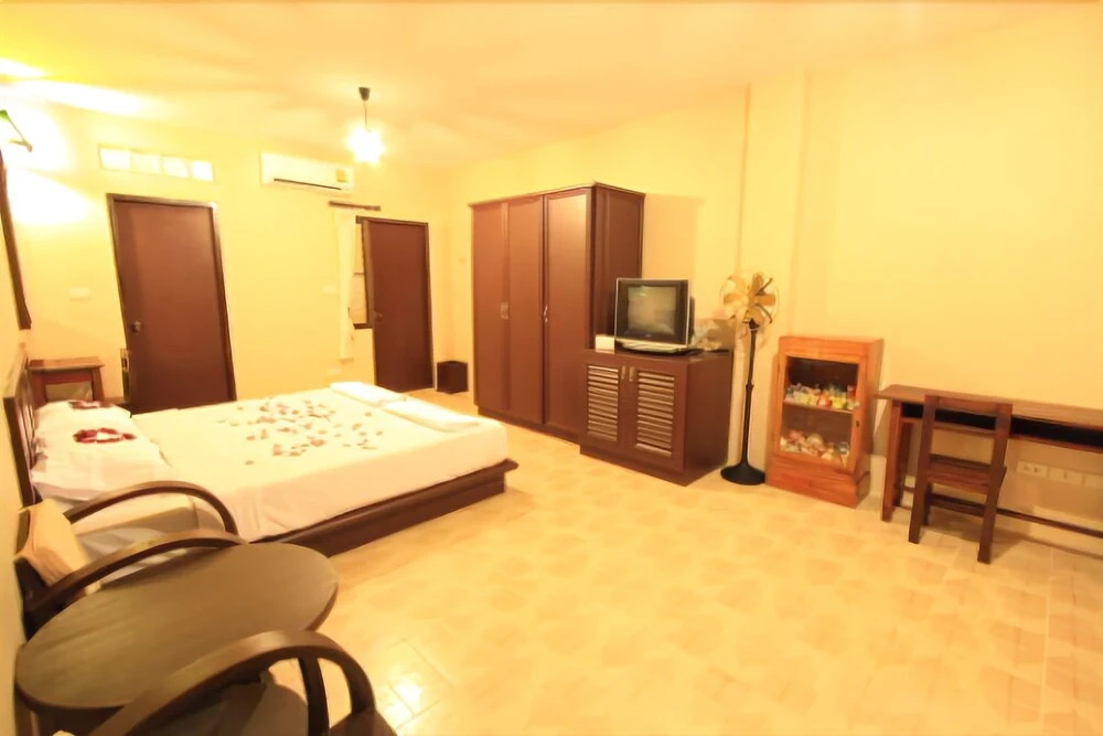 Trithana Boutique House