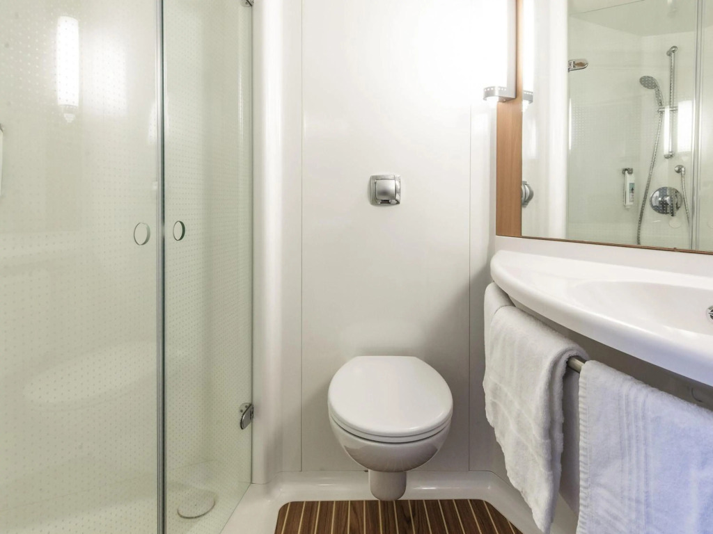 ibis Issoire