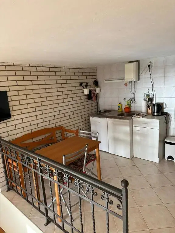 Apartments Badnje