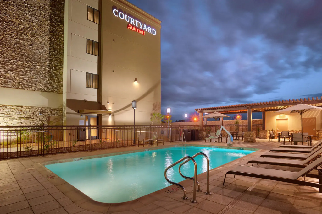 Courtyard by Marriott Phoenix Mesa Gateway Airport