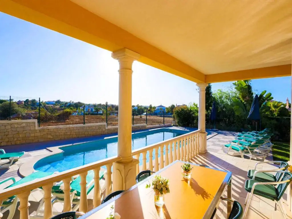Luxury Holiday Villa Alegria Galé Beach, Albufeira