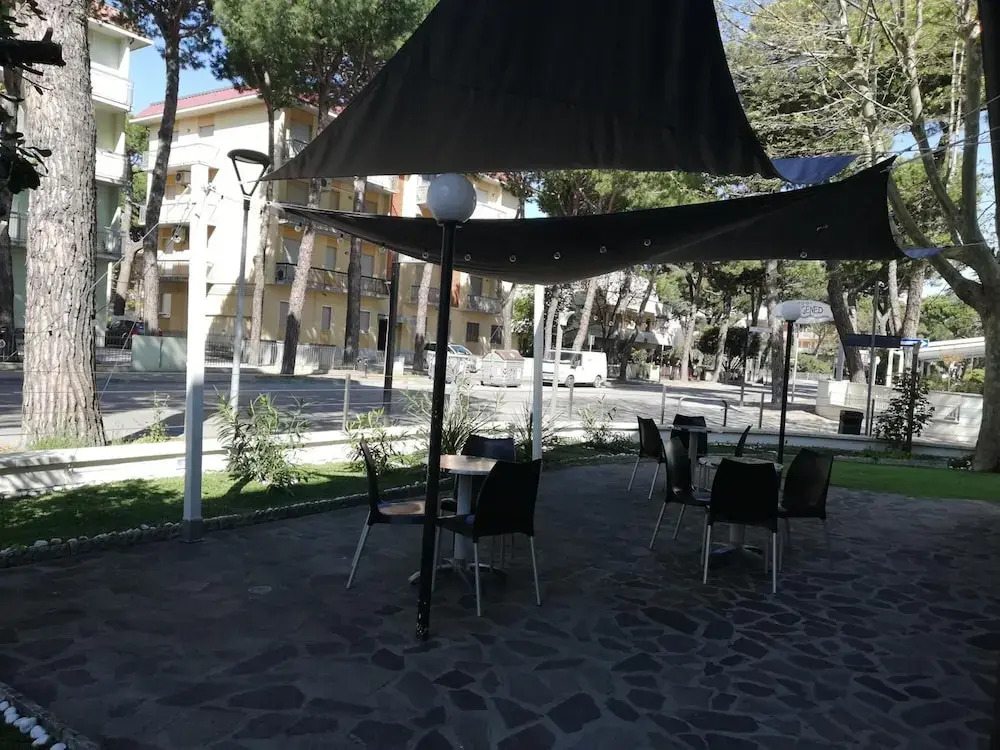 HOTEL OLIVER