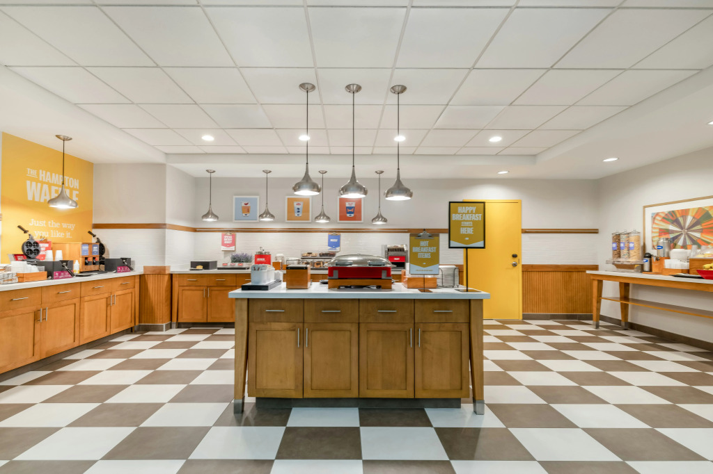 Hampton Inn & Suites Dallas/Plano-East