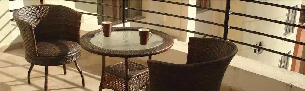10 blossoms Hospitality Services