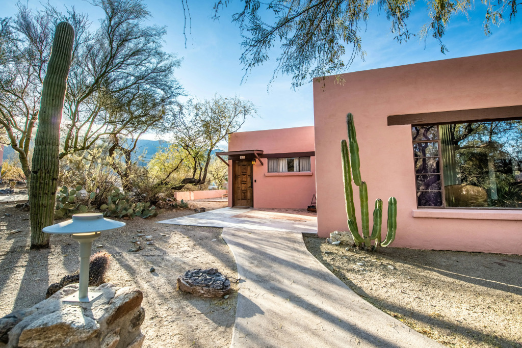 Tanque Verde Guest Ranch