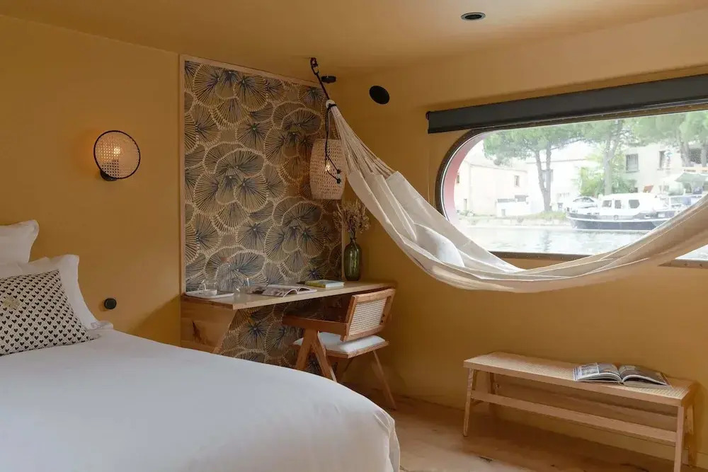 LA PENICHE - Bed And Bicycle - Aigues Mortes