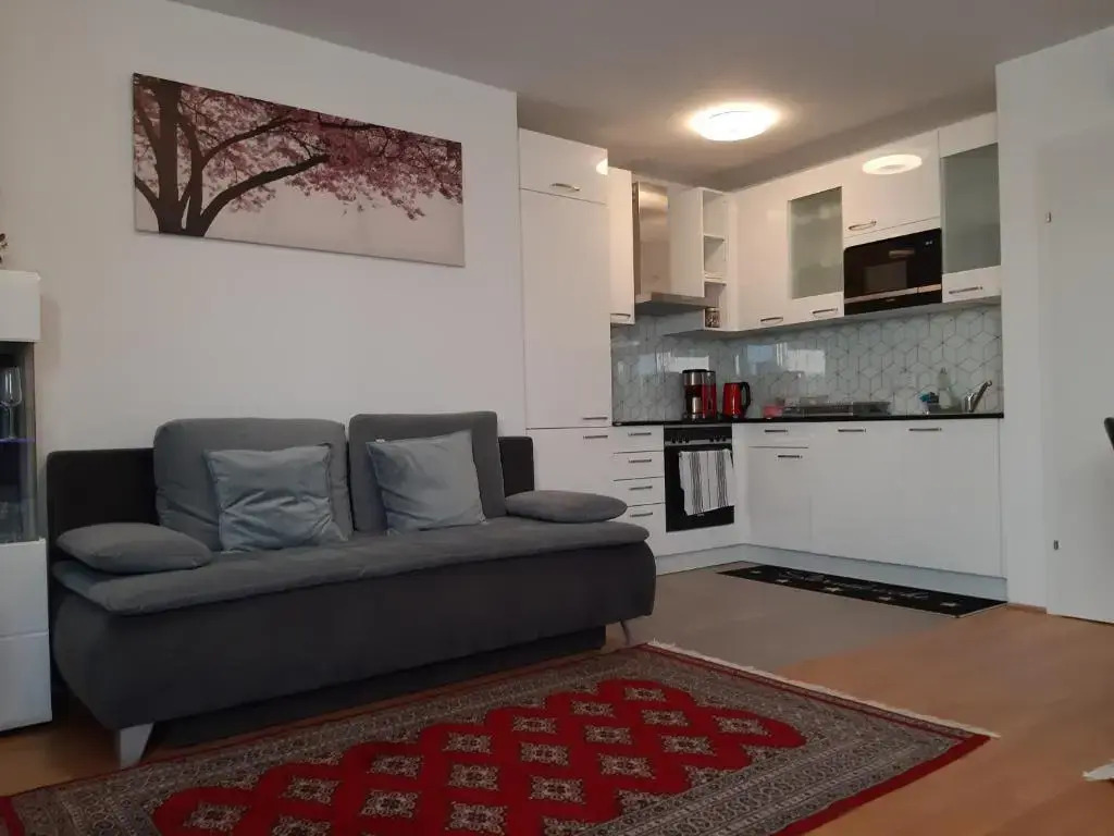 Vienna Lion Apartment