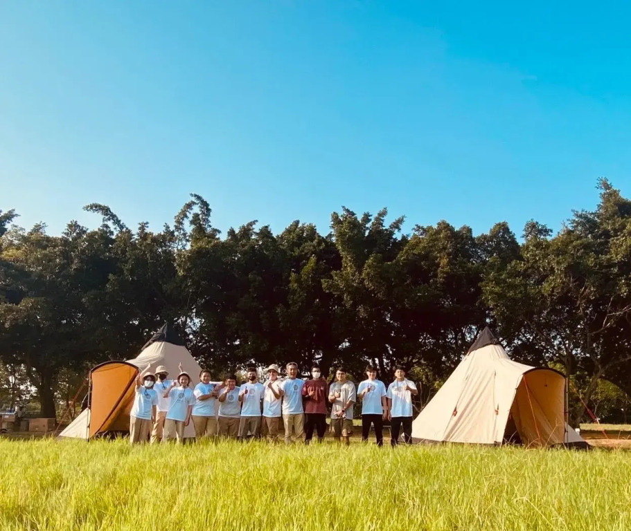 ALIVE Glamping Base