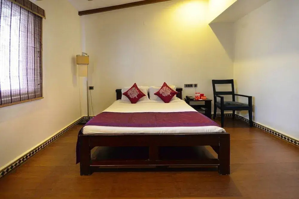OYO Flagship 2207 Hotel Transit
