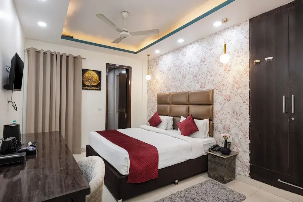 The Bed and Rock