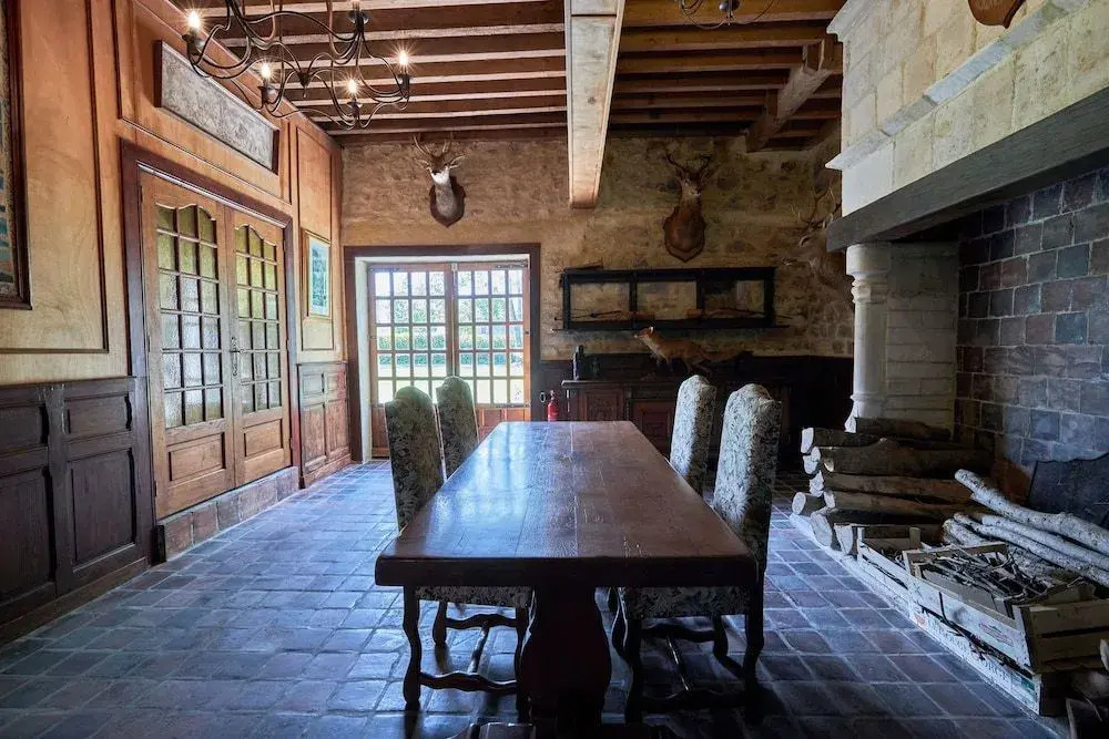 Manoir De Lormel