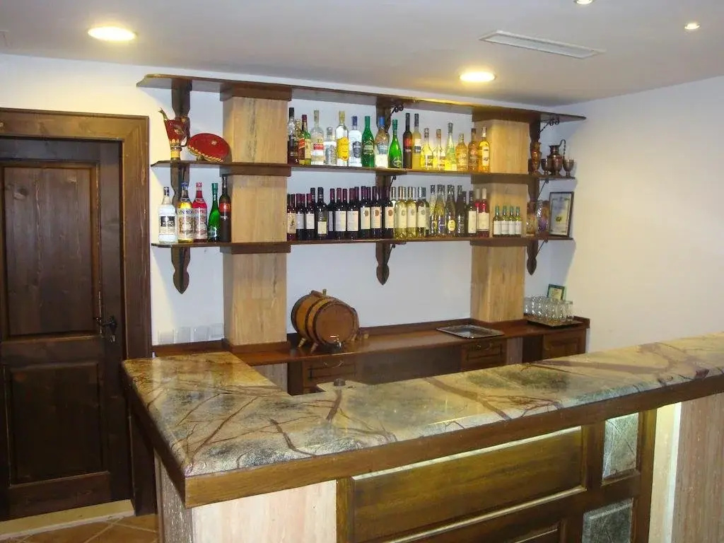 Guest House Black Lom