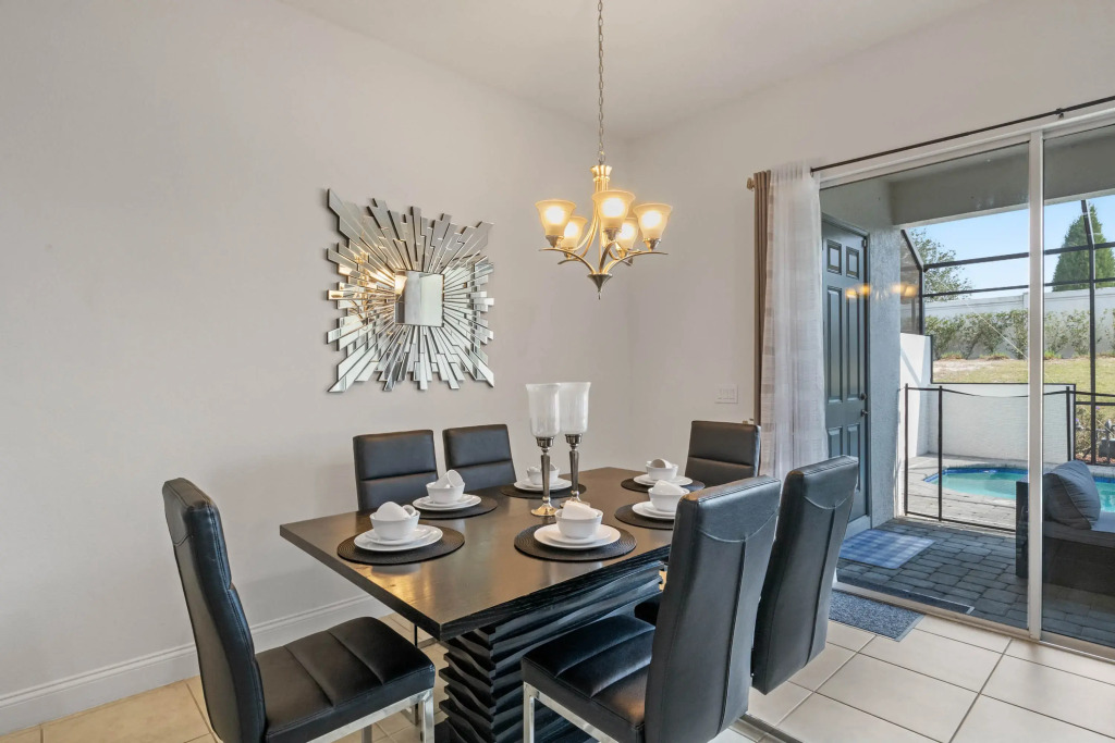 4 Bedrooms 4 Bathrooms Festival Resort 290 Cd