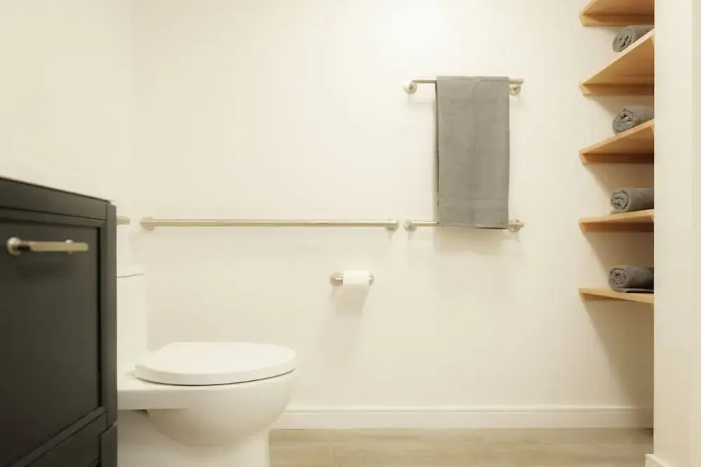 Above The Roots - Elegant Studio Stay