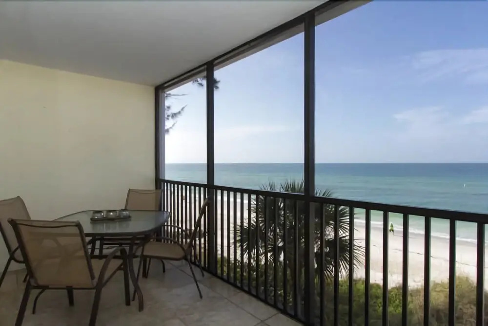 Sunset Terrace 202