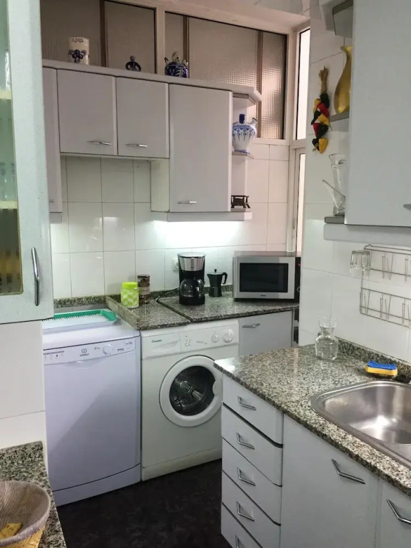 Apartment with 3 Bedrooms in Alicante, with Wonderful City View, Balcony And Wifi - 4 Km From the Beach