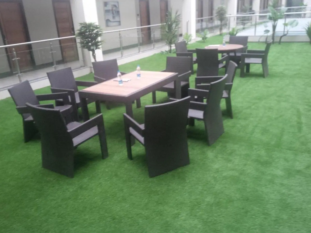 Hotel Suba Grand
