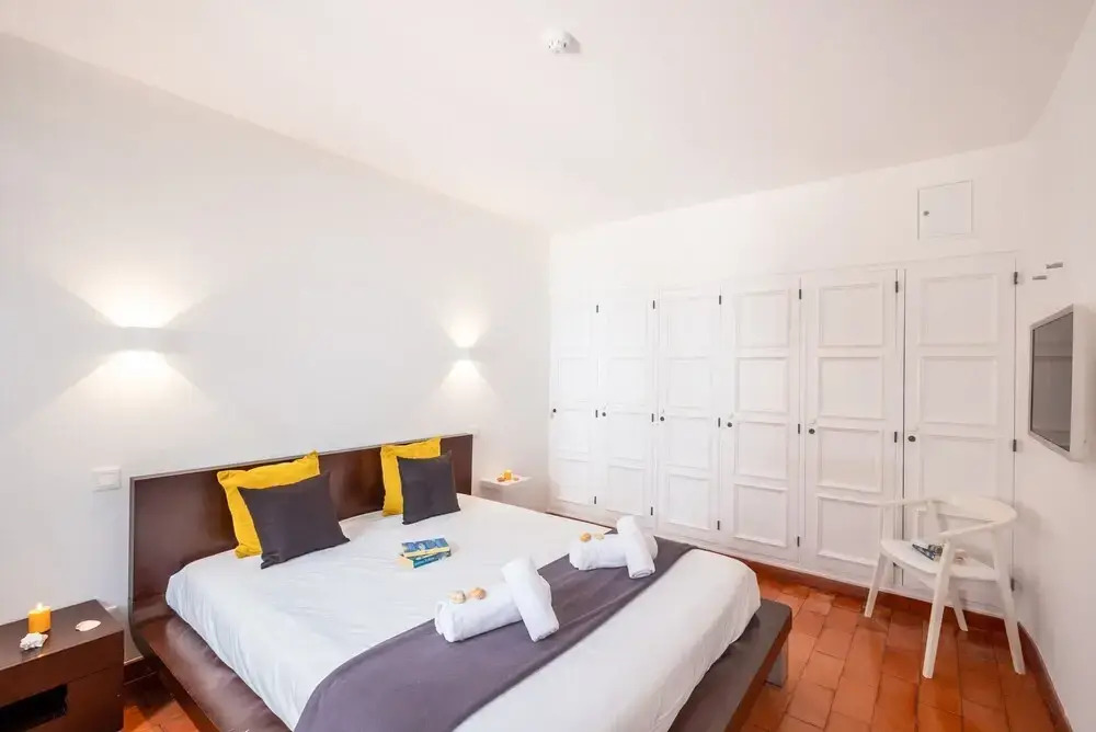 Villa Benagil Boutique - Moradia luxuosa com piscina aquecível e BBQ