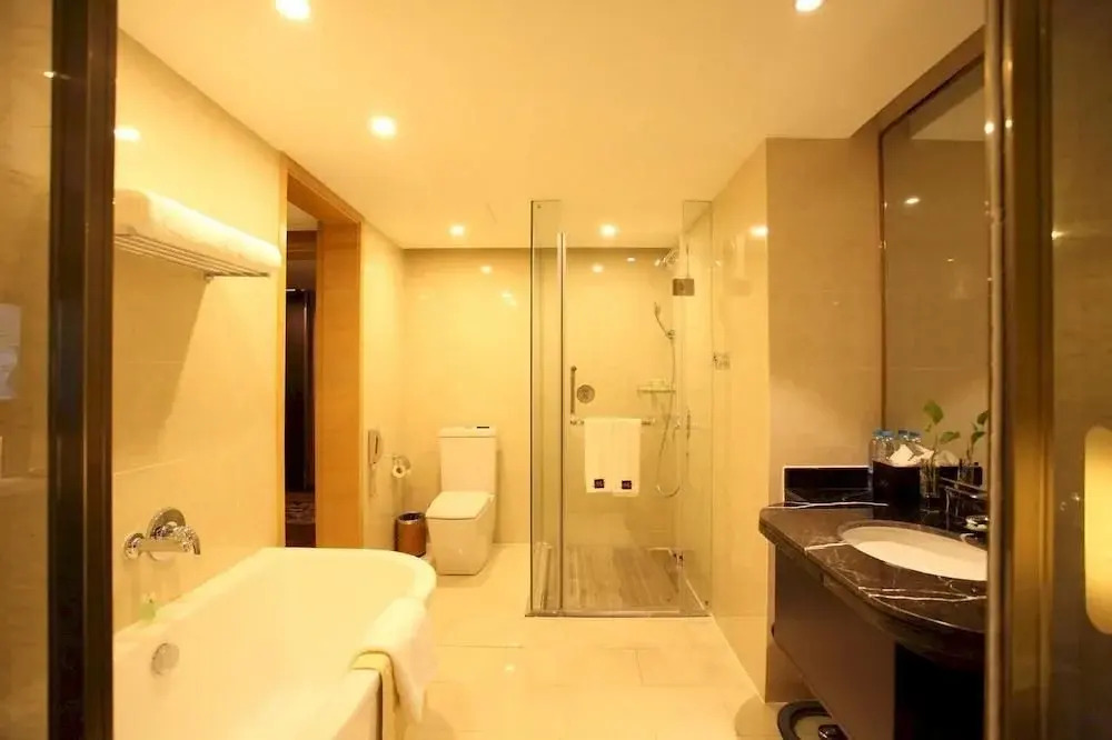 Tianmu Lake Grand Metropark Hot Spring Hotel - Liyang