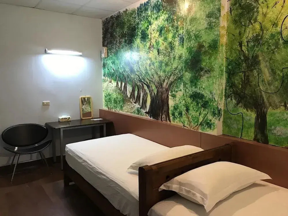 Handy Hostel