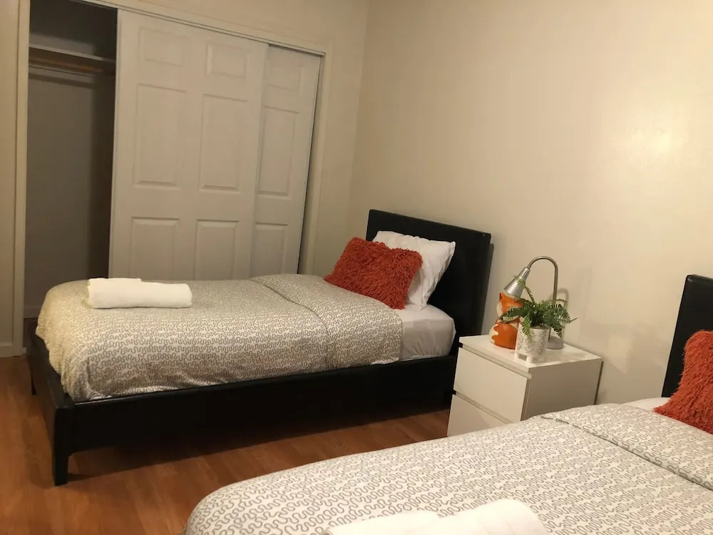 Berkeley Apartment 2 Mins Walking to UC Berkeley Extension